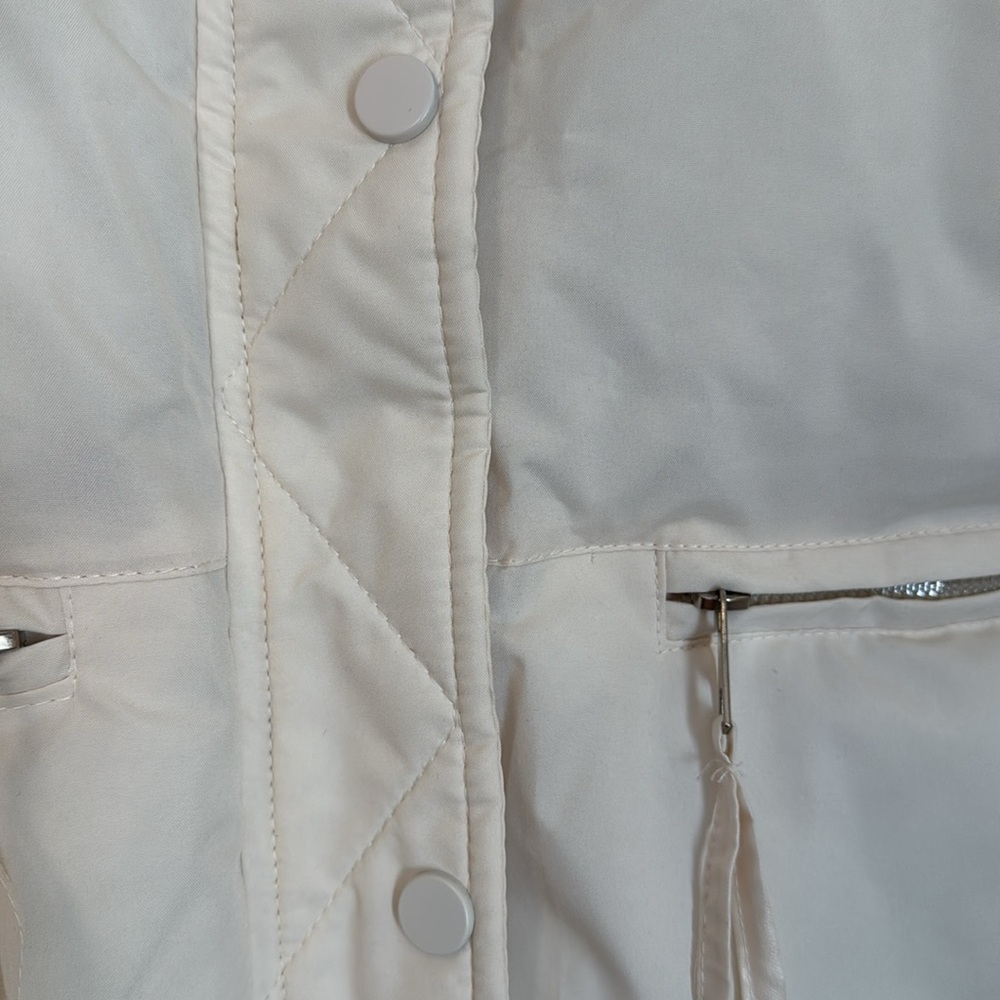 TSS Cream Puffer Jacket - Picture 5 of 7